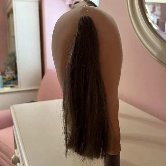 EUC retired American Girl Doll Horse Chestnut - Picture 9 of 16